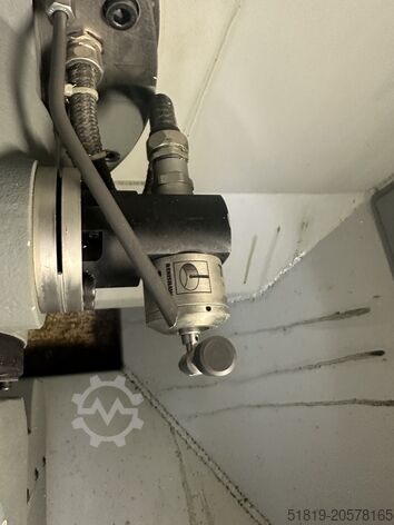 5-axis machining center CHIRON FZ 08 KS Magnum