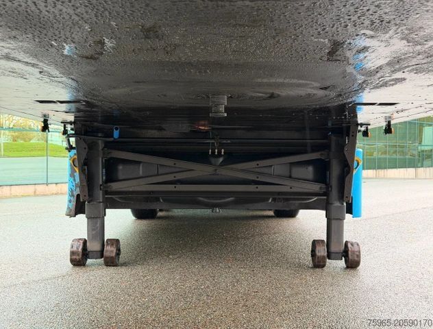 Trailer pendingin SCHMITZ CARGOBULL SCB*S3B THERMO KING SLXe300 LIFT AXLE FLOWERWIDE