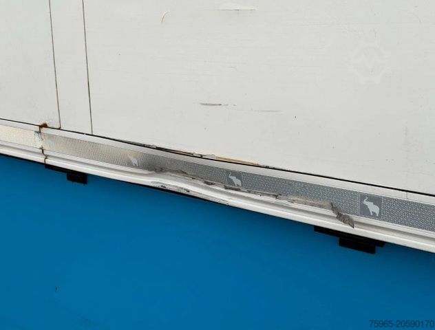 Trailer pendingin SCHMITZ CARGOBULL SCB*S3B THERMO KING SLXe300 LIFT AXLE FLOWERWIDE