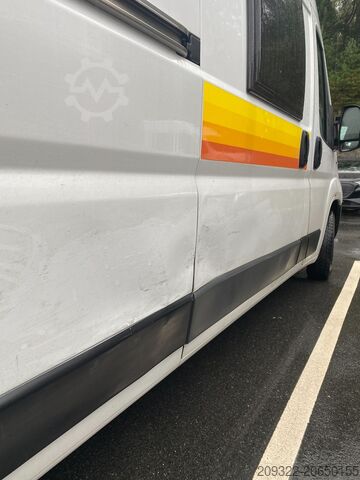 Wohnwagen/Wohnmobil Fiat Weinsberg Carabus 600 K | 4 Posti Letto | Completamente Attrezzato