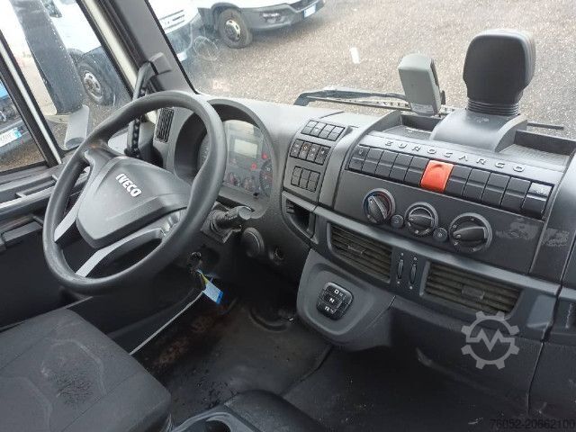 Box truck IVECO ML 140E28K