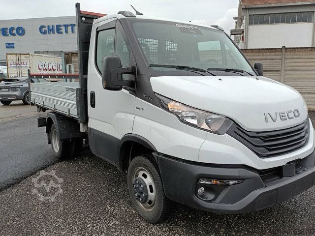 รถบรรทุกเฉพาะกิจ IVECO 35C12