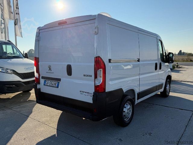 Xe van thùng kín Peugeot BOXER L1H1 2.2 140CV