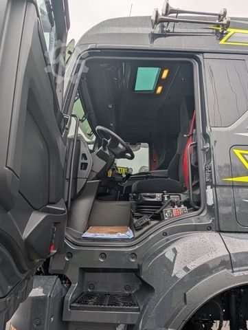 Standarta vilcējs MAN TGS 22.480 BL SA 4X4 Voll- Allrad, LoF, MIETEN?
