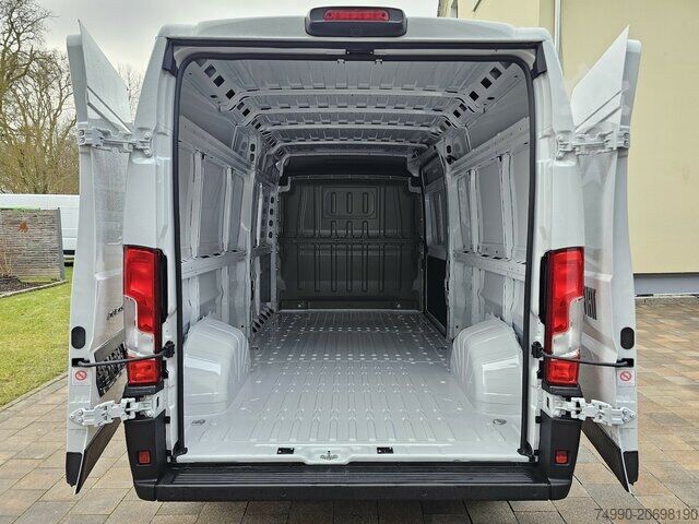 Furgão de teto alto Fiat Ducato 35 L3H2 180PS 13m³ Voll-LED 260° CarPlay