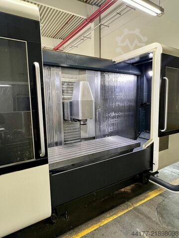 מרכז עיבוד שבבי אנכי DMG DMF 180 - 7