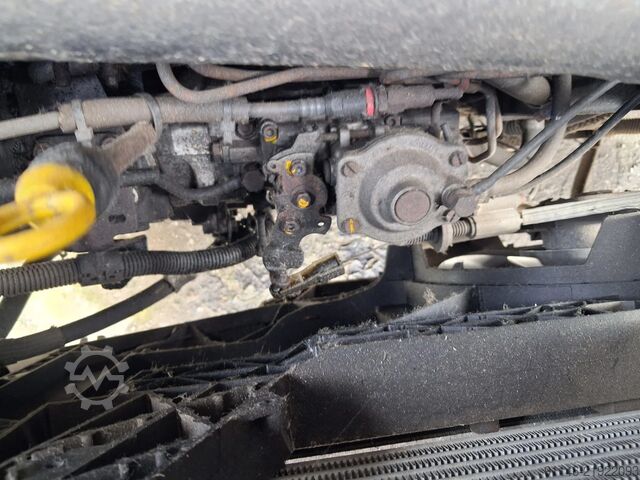 Lagaminas Renault Master N1 * 2.8 dTi * Manual Gears * Manual Pump *
