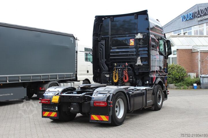 Стандартный седельный тягач MAN TGX 18.510 GX  Retarder LED Kühlbox Navi 2Tanks