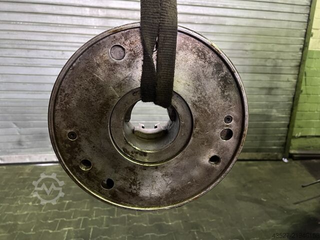 खिलाना BERG Dreibackenfutter Ø315 mm