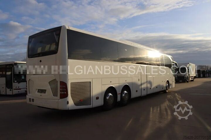 Coach Mercedes-Benz Tourismo 17RHD-L / 14.0m / Full Option