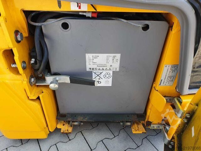 възможен мотокар Jungheinrich EFG 215 / Triplex 4.25m / SS / nur 1.680h / 2021