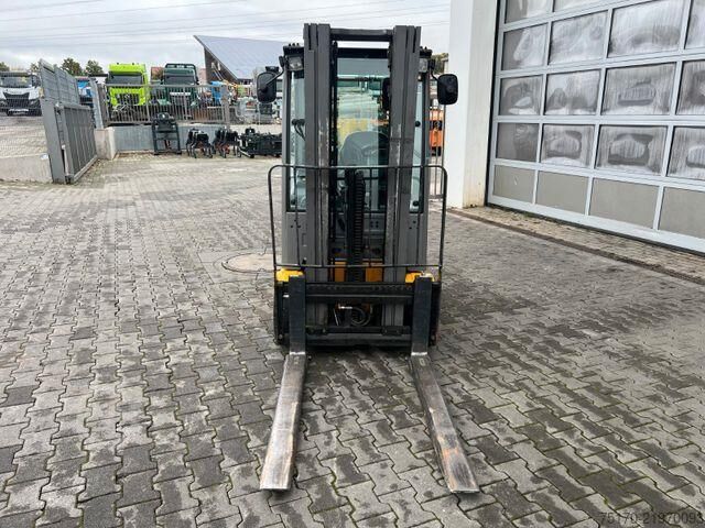 възможен мотокар Jungheinrich EFG 215 / Triplex 4.25m / 1.851h / Batterie 2023