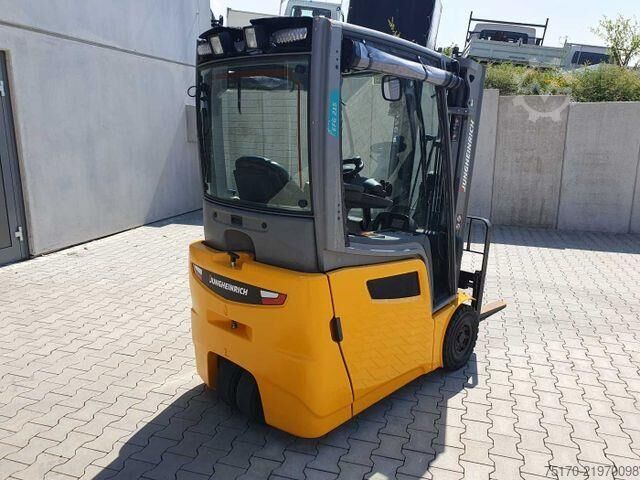 възможен мотокар Jungheinrich EFG 215 / Triplex: 4.25m! / nur 3.439h! / 2022