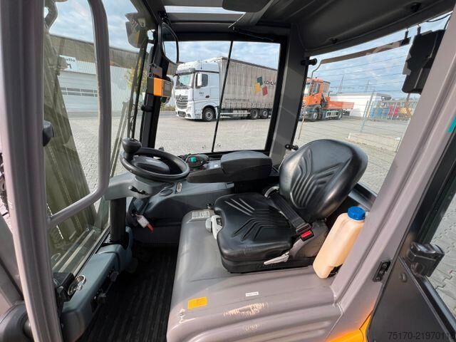 Gaffeltruck Jungheinrich EFG 215 / Triplex: 4.25m! / SS / 4.029h