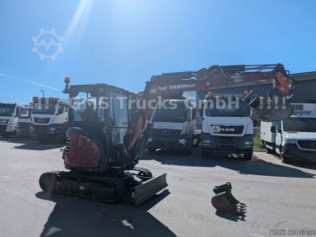 รถขุดขนาดเล็ก YANMAR VIO 33 - 6 / POWERTILT / 3 Löffel / D-Maschine
