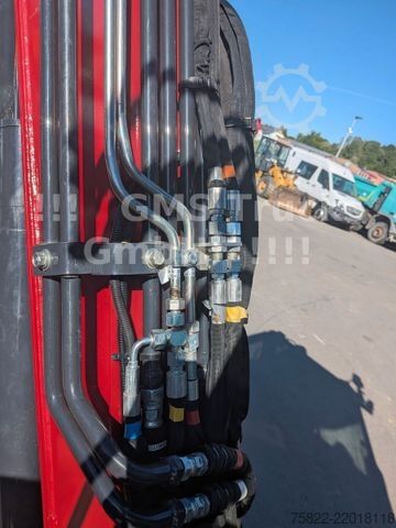 รถขุดขนาดเล็ก YANMAR VIO 33 - 6 / POWERTILT / 3 Löffel / D-Maschine