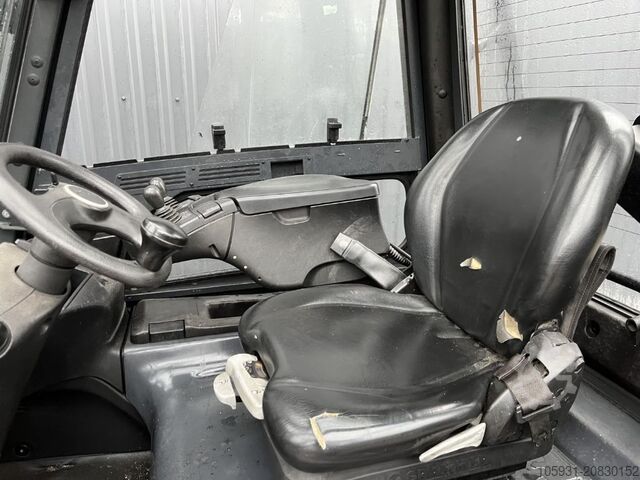 Električni viljuškar za 4 točka Linde E30H-01/600