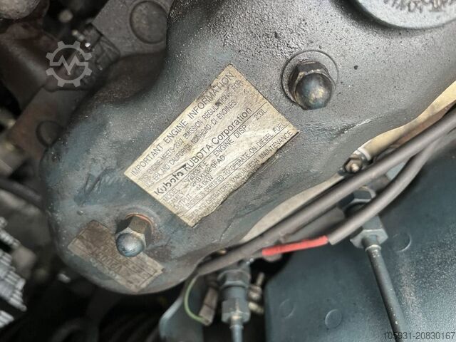 Višesmerni viljuškari Combilift C4000