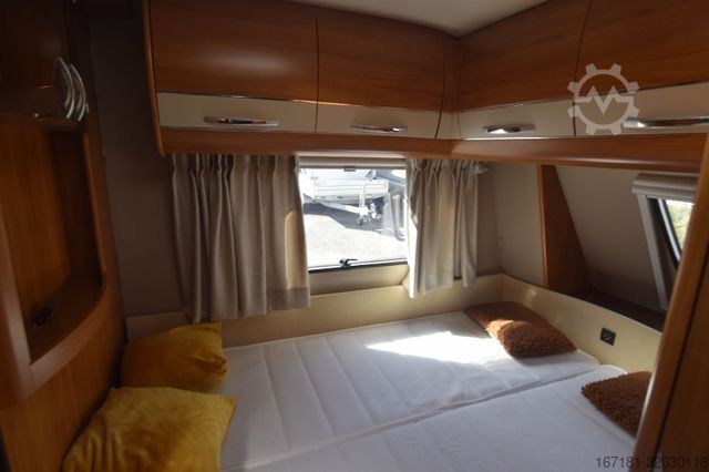 Caravan HOBBY Excelsior 540 UFE mit Mover, Markise