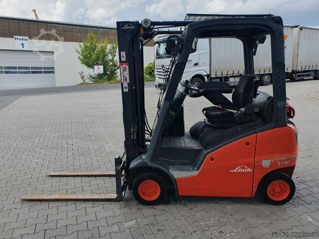 Vysokozdvižný vozík Linde H16 T-01 / 4,6m / nur: 3.260h / Gas / SS