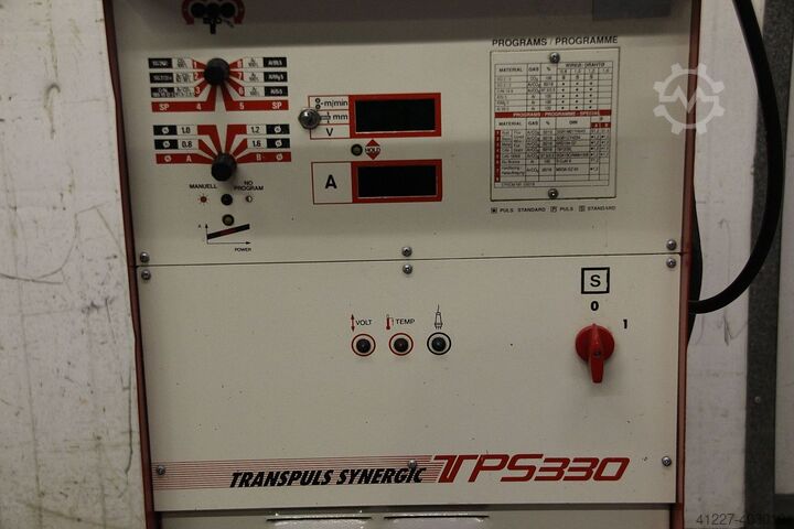 Appareil de soudage sous gaz protecteur 330 A pulsé Fronius TransPuls Synergic 330