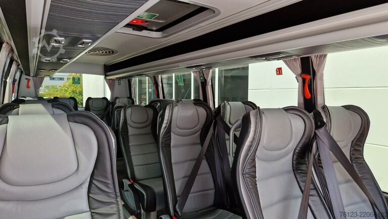 मिनिबस MERCEDES-BENZ 519 Sunset S 4 Ferqui Chasis 907 Vorlauffahrzeug