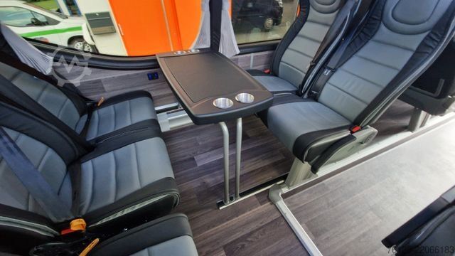 मिनिबस MERCEDES-BENZ 519 Sunset S 4 Ferqui Chasis 907 Vorlauffahrzeug