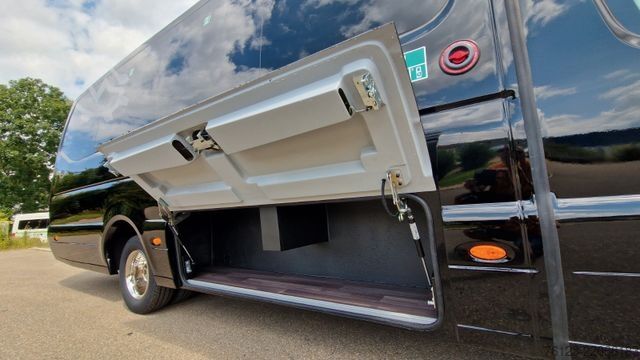 मिनिबस MERCEDES-BENZ 519 Sunset S 4 Ferqui Chasis 907 Vorlauffahrzeug