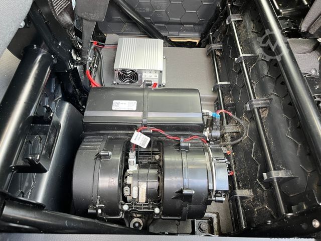 Kastenwagen hoch VOLKSWAGEN CRAFTER 2.0 TDI BOTT REGALS. STANDHZG. NAVI PDC