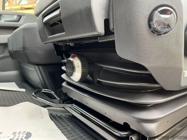 Kastenwagen hoch VOLKSWAGEN CRAFTER 2.0 TDI BOTT REGALS. STANDHZG. NAVI PDC
