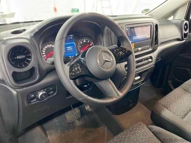 Karavan sa visokim krovom Mercedes-Benz Vito 116 CDI 9G Klima Kamera LED