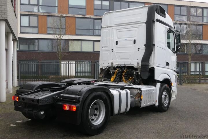 Standardni SZM Mercedes-Benz Actros 1945 | 2Tanks | 391956Km | 2021 | Tires ...