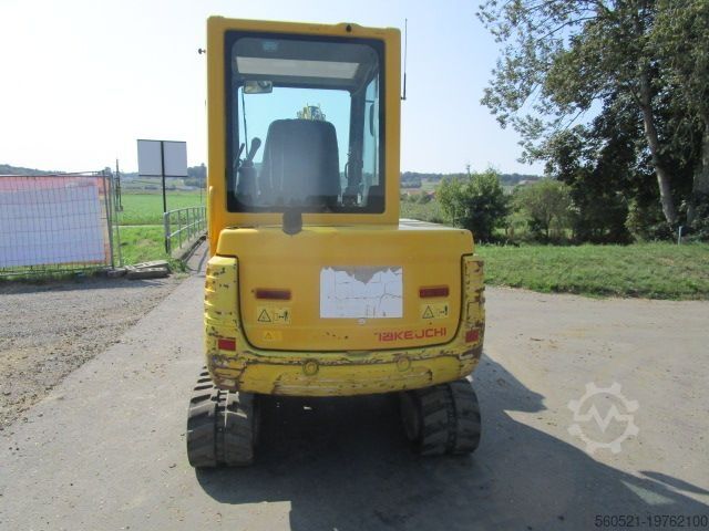 Mini-escavadora Takeuchi TB 235 - POWERTILT + hydr. Schnellwechsler + 3 Löf