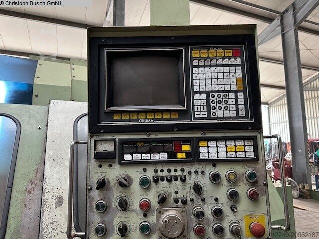 Koneistuskeskus - pystysuora OKUMA MC-4VA