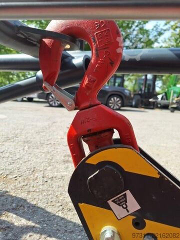 Macchina di carico e scarico Magni Jib mit Winde 2to.
