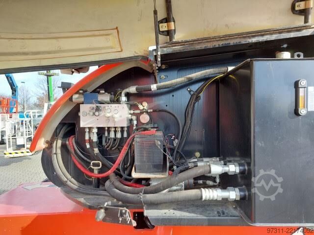  JLG 860SJ
