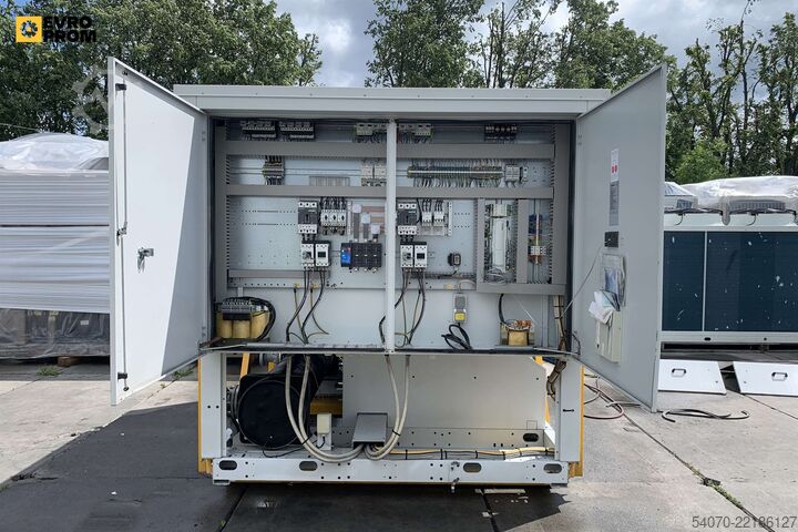 冷水机组 Used Industrial Chiller Climaveneta - 300 kW | With warranty