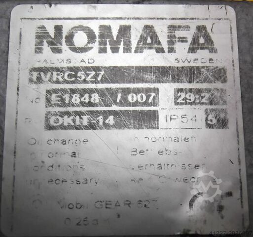 Moteur à engrenages 0,55 kW 120/1520 tr/min Nomafa TVRC5Z7