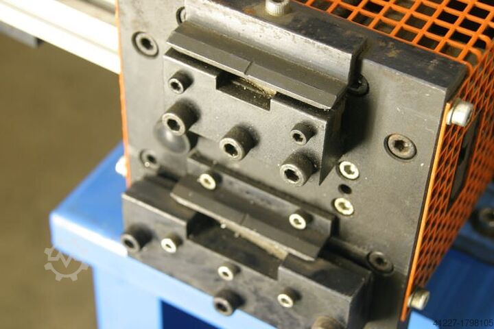 Tekan tebuk pelbagai fungsi Tekna TK280/RC8