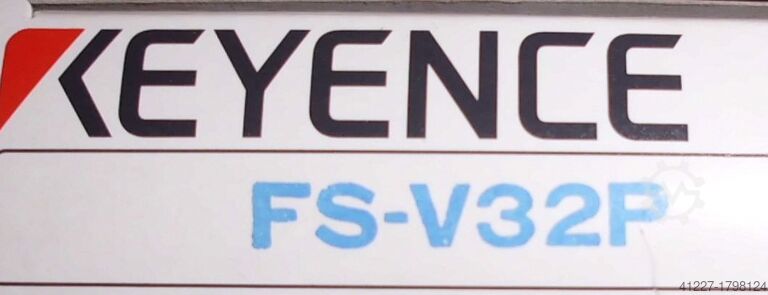 Optical fiber sensor with digital sensor Keyence FS-V32P