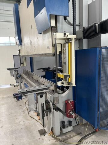 CNC press brake, die bending machine, press brake, sheet metal bending machine, bending bench, die b BEYELER - BYSTRONIC PR 8 (2500 kN x 3100 mm)