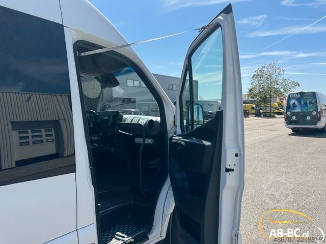 Xe khách du lịch MERCEDES-BENZ Sprinter 519 CDI