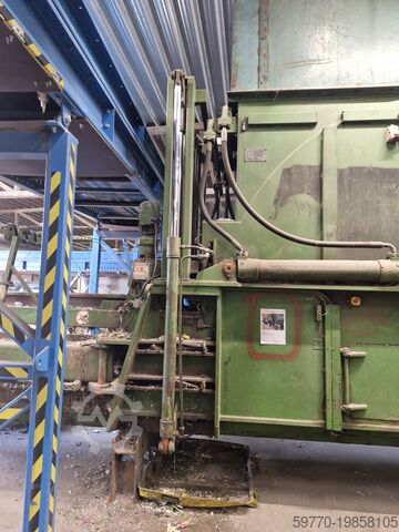 Preses Bollegraaf Bollegraf HBC 100 mit Sortierlinie