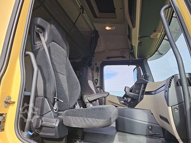 मानक SZM MERCEDES-BENZ ACTROS 1843