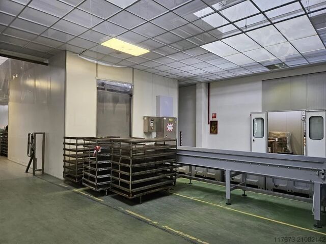 Ligne complète d'occasion pour le remplissage pharmaceutique de flacons en verre - 3500 PPH SIDE SBM 