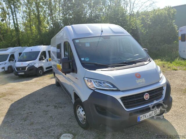Husvagn/husbil Fiat Weinsberg Carabus 600 K | 4 posti letto | Completamente attrezzato