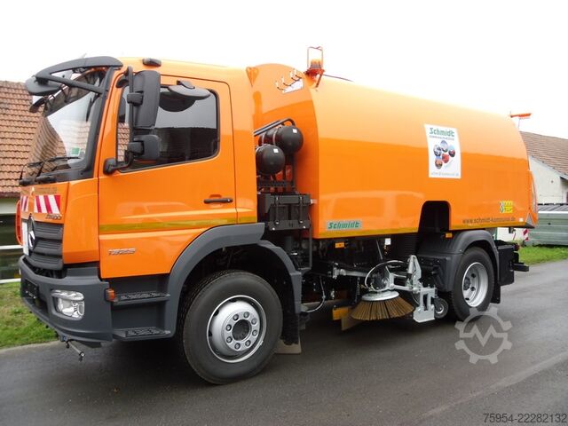 Zamiatarka drogowa Mercedes-Benz Atego 1323 LKO 4x2 / Themis SH7B D