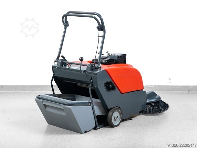 Hako Hamster 650 V fejemaskine Hako Hamster 650 V - Benzin Sweeper - 3525m²h