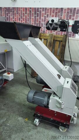 Moinho auxiliar 2,2 kW - 12 unidades Müller Maschinen GmbH SM 152