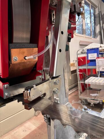 लॉग बैंड सॉमिल (स्थिर) SERRA KE90